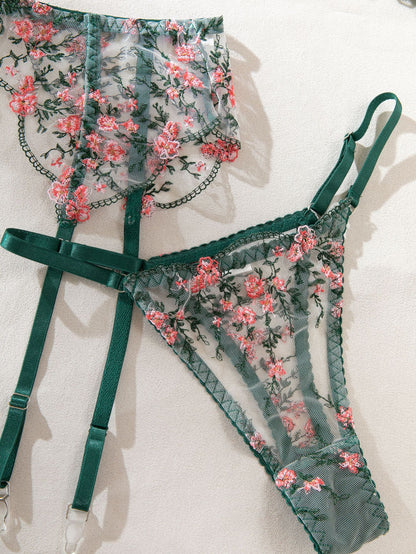 Jardin Secret Embroidered Set image 2