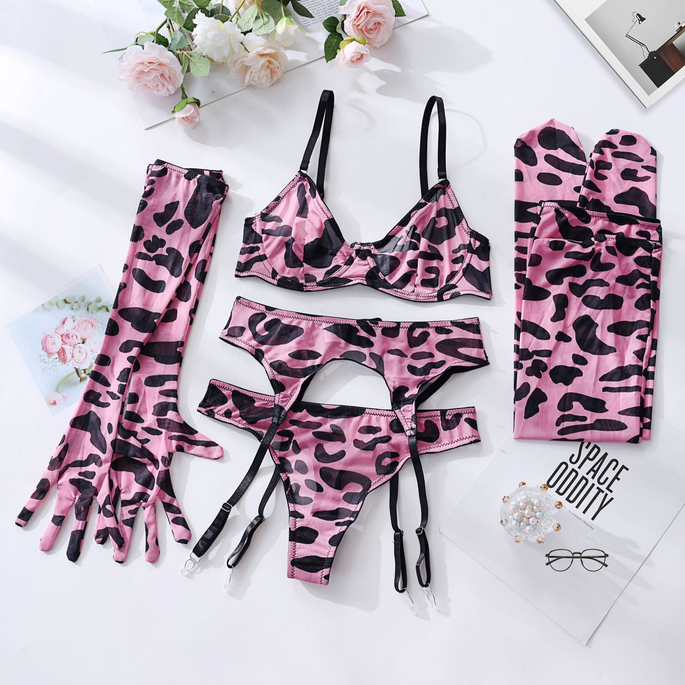 Prism Leopard Garter Set image 6