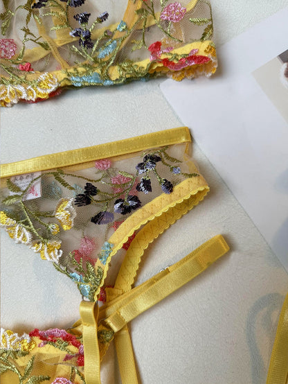 Gilded Blossom Sheer Set image 10